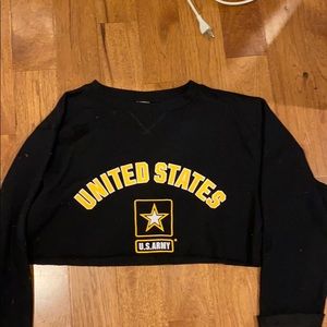 Never worn cropped Army sweatshirt